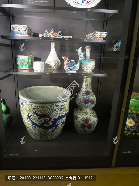 中國(guó)瓷器