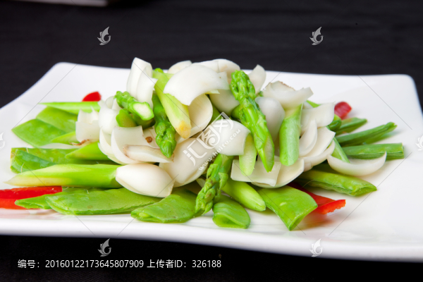 百合炒蘆筍