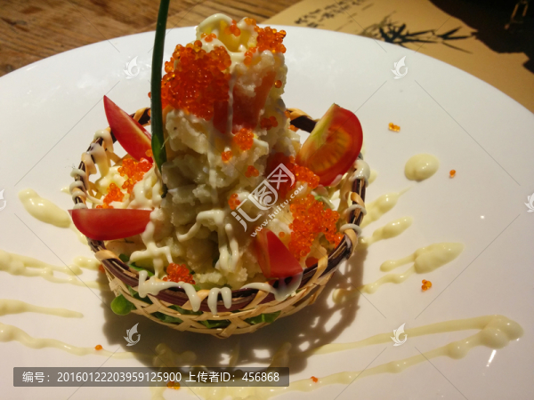 魚子醬土豆泥