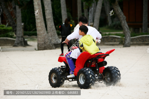 沙灘摩托車