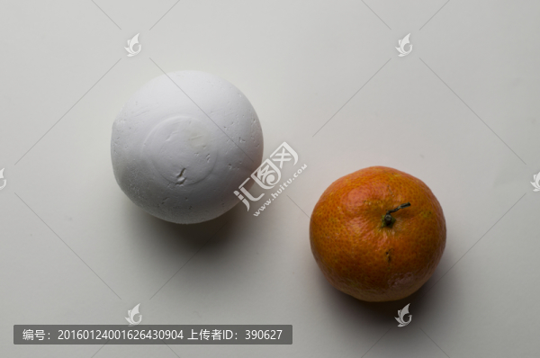 湯團(tuán)和桔子