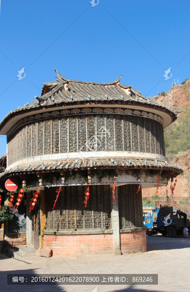 木質(zhì)圓樓