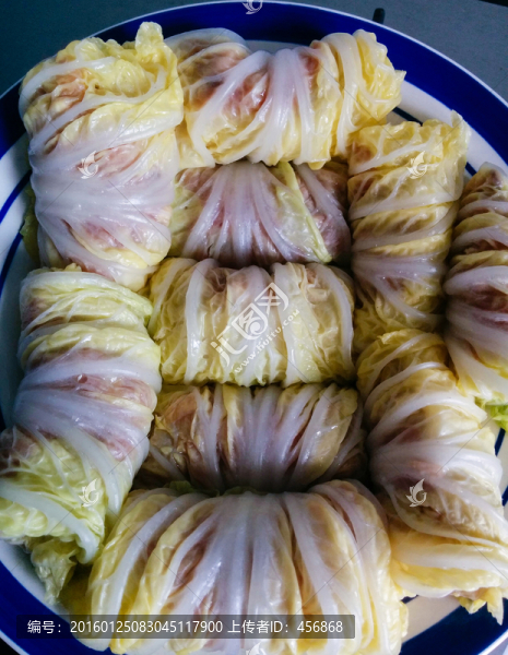 娃娃菜肉卷