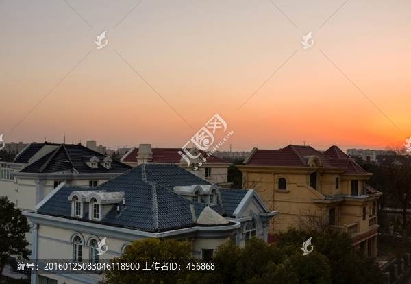落日余暉