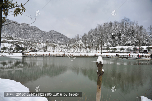 習(xí)水箐山雪景