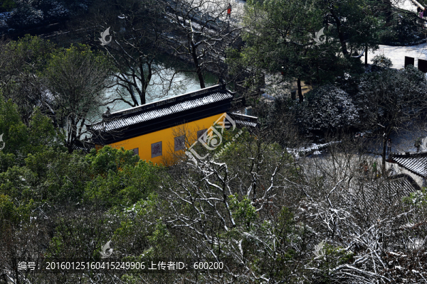 杭州西湖雷峰塔景區(qū)雪景