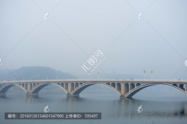宜昌過江橋