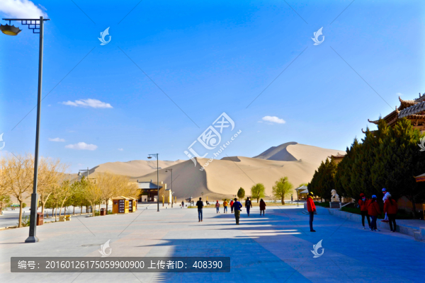 甘肅鳴沙山月牙泉景區(qū)