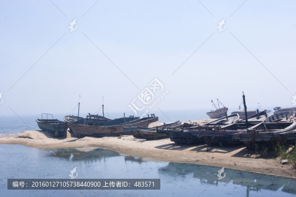 漁船