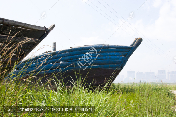 漁船