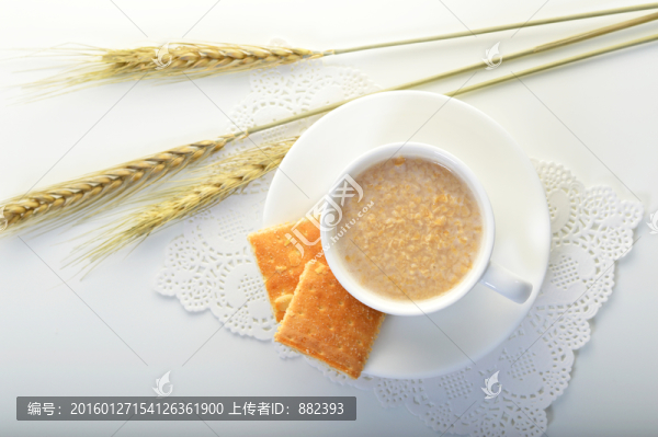 花紋紙麥片頂視圖