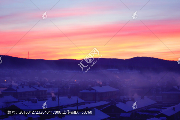 林區(qū)小鎮(zhèn)雪景殘陽(yáng)