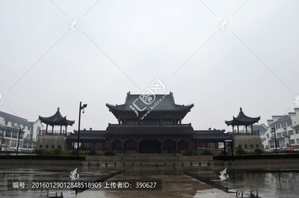淮安漕運(yùn)博物館雨景
