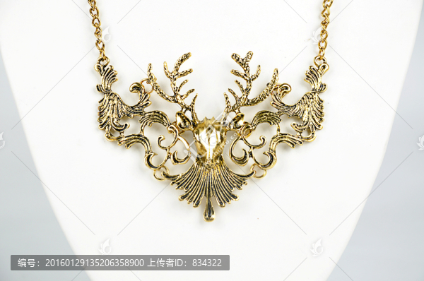 金色麋鹿,假領子鎖骨鏈,金項鏈