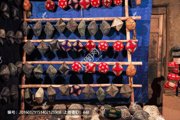 維族帽子,維吾爾族,傳統(tǒng)帽子