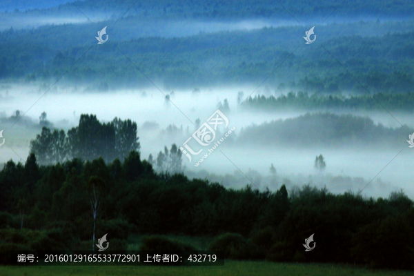 晨霧中的大興安嶺