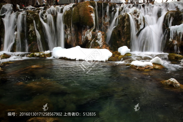 箭竹海瀑布
