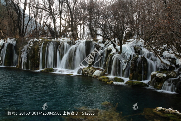 箭竹海瀑布