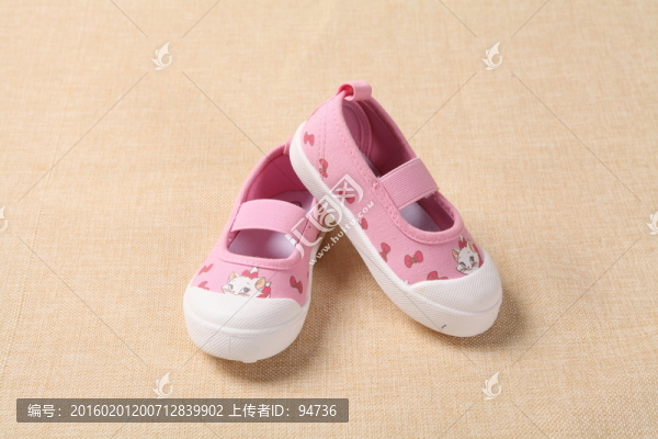 兒童鞋