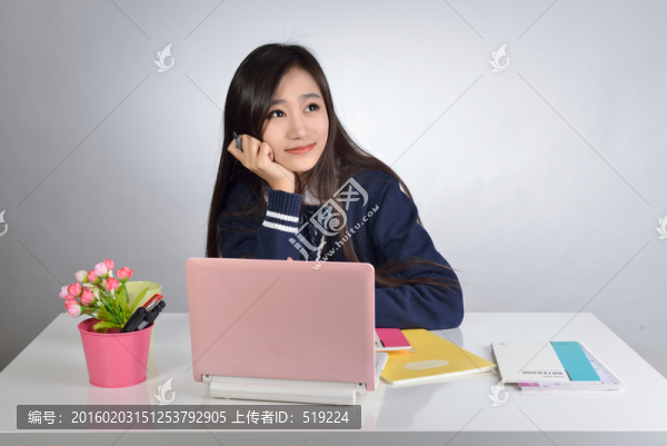 女學生
