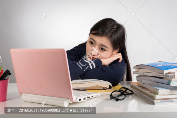 女學(xué)生