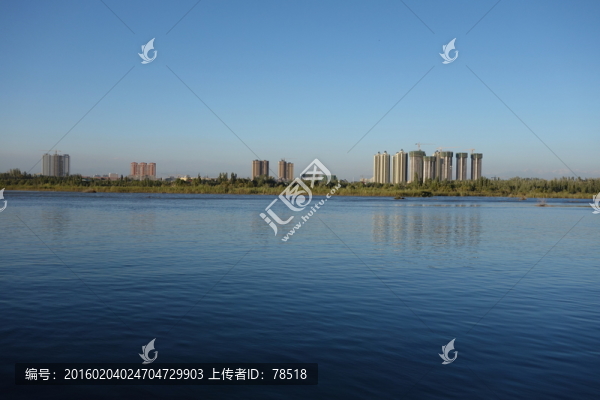 伊犁河