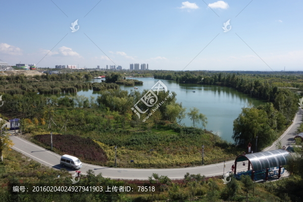 伊犁河