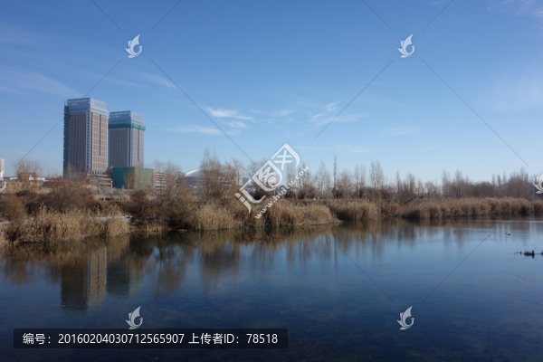 伊犁河