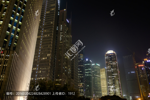 現(xiàn)代建筑