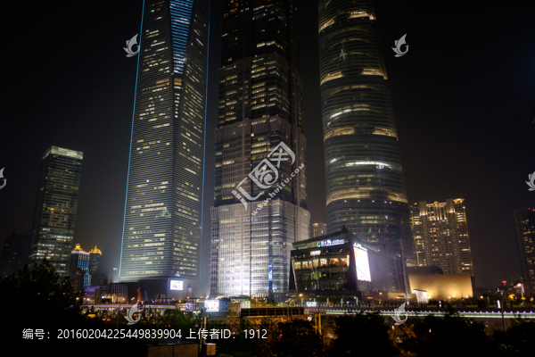 現(xiàn)代建筑