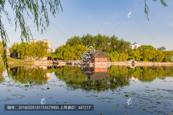 濟(jì)南大明湖公園