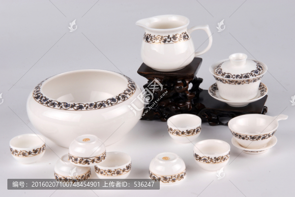 鑲金邊紋瓷器,茶具瓷碗一套