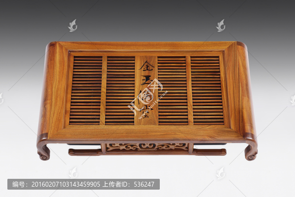 綠檀木藝術(shù)茶壇