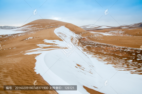 沙漠雪景
