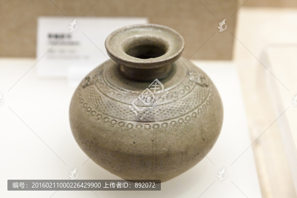 青釉印花盤(pán)口壺,西晉