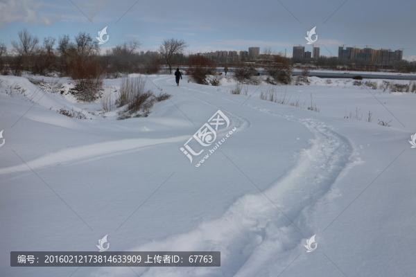 雪路車轍