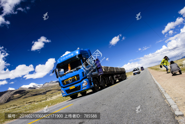 納木措公路