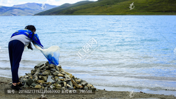 羊湖瑪尼堆