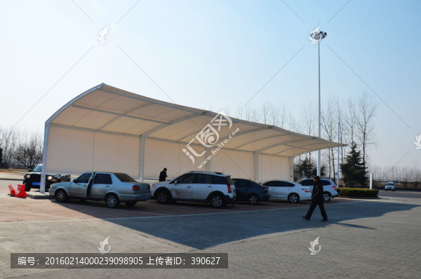 高速公路停車(chē)場(chǎng)