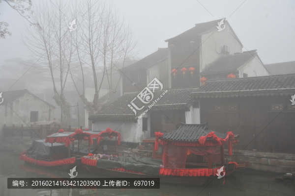 霧漫南潯古鎮(zhèn)