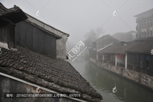 霧漫南潯古鎮(zhèn)