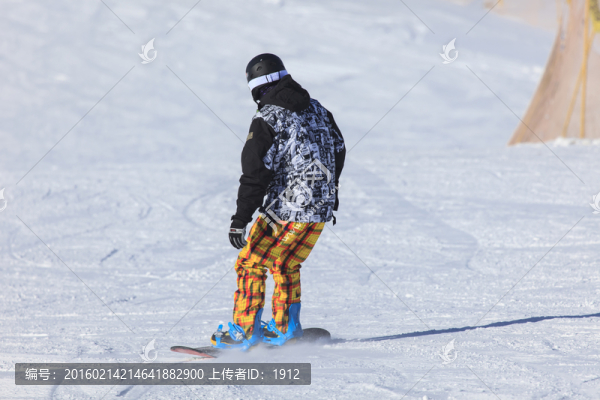 滑雪