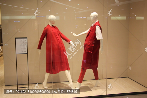 櫥窗服飾