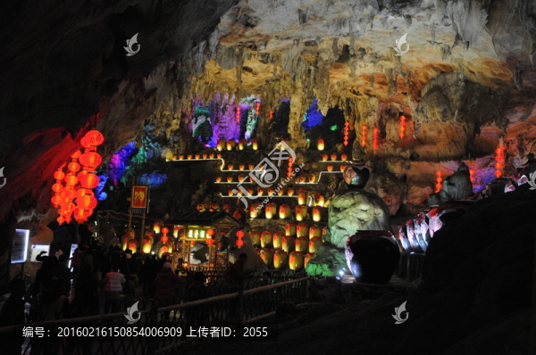 清遠(yuǎn)連州地下河,酒窖