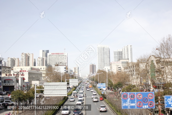 襄陽(yáng)街頭