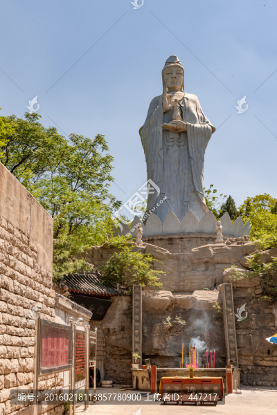 觀音塑像