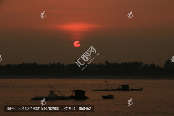 日落海濱