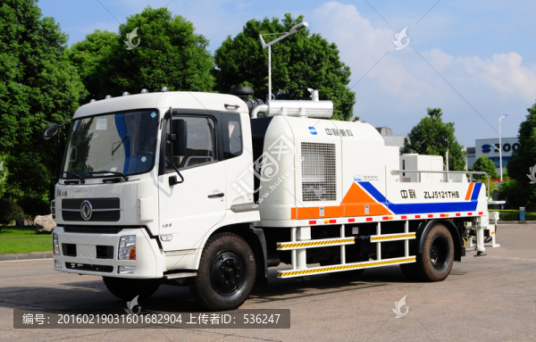 水泥攪拌車