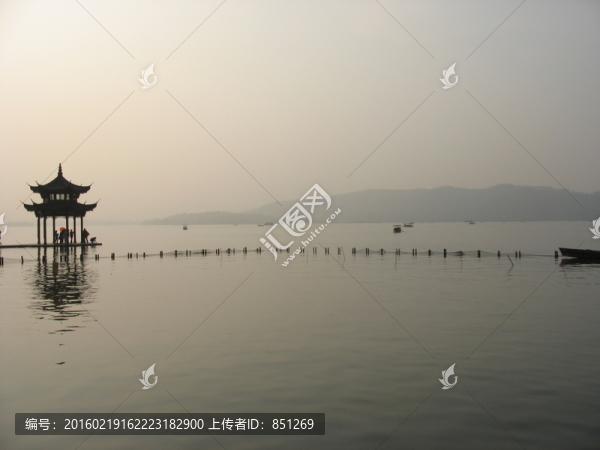 西湖集賢亭