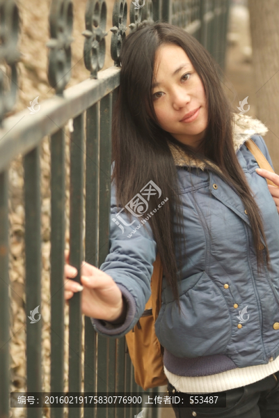 青春女孩
